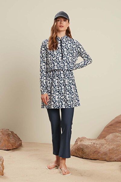 Manuka بنطلون ملابس حجاب باللون الأزرق الداكن