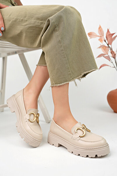 Artgoo Жіночі бежеві шкіряні лофери з золотистою пряжкою