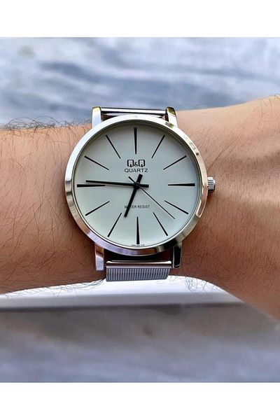Q&Q Men's Wicker Cord Wristwatch