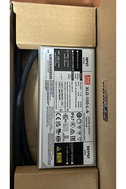 Meanwell Ortalama kuyu XLG-100-L-A 100W 71-142V 700mA sabit güç modu LED sürü...