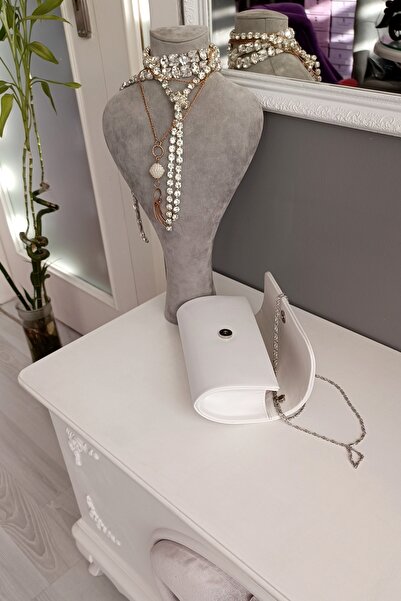 LA CALZATURE Γυναικεία τσάντα βραδινό φόρεμα με λευκό δερμάτινο κάλυμμα οβάλ κοπής