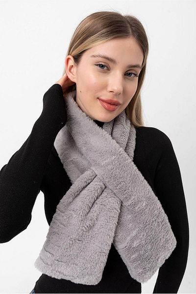 Saria Moda Women's Soft Plush Camisole Neck Collar Scarf