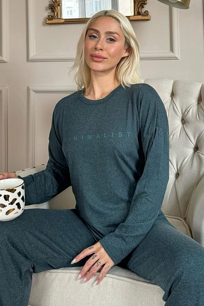 Pijamaevi Dámský pyžamový set z bambusu s dlouhým rukávem v zeleném minimalistickém potisku