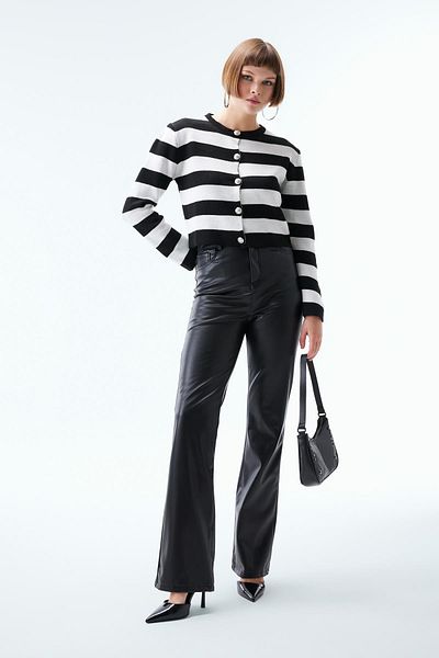 DeFacto Regular Fit Striped Crew Neck Pique Cardigan A4881ax23wn