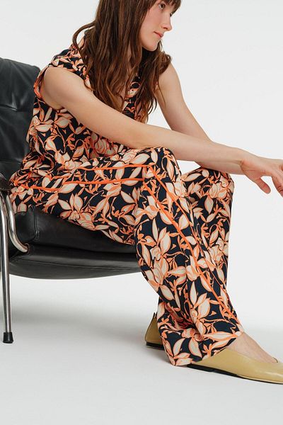 Exquise High Waist Wide Leg Trousers