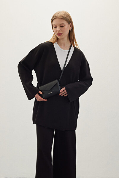 Manuka JEMNÉ PLETENINY KIMONO ČERNÉ