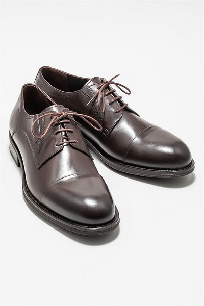Elle Shoes حذاء كلاسيكي من الجلد البني للرجال