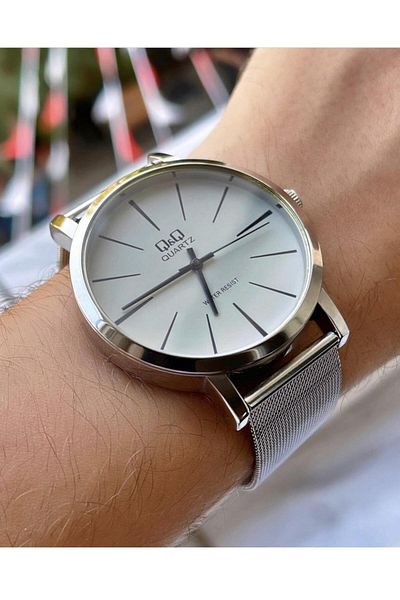 Q&Q Men's Wicker Cord Wristwatch