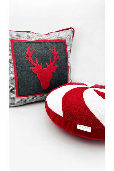 KIRMIZI KONSEPT Şeker Figürlü Yuvarlak Kırmızı Beyaz Teddy Kumaşlı Polly Kırlent