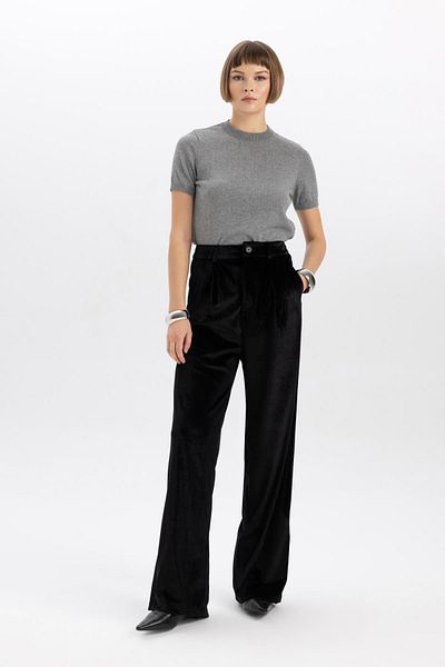 DeFacto Cordhose, weites Bein, hohe Taille, weites Bein, lange Länge, B4881ax23wn