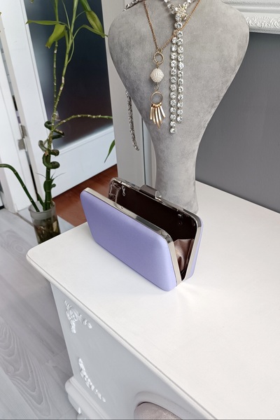 LA CALZATURE Liliac Mat Satin Material Carcasa Metalica Rochie De Seara Cutie Zilnica Geanta Dama