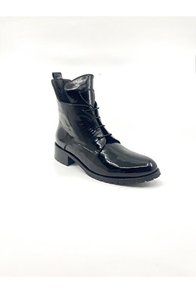 She 23k502 Hakiki Deri Klasik Kadın Bot