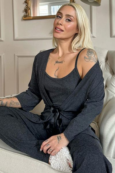 Pijamaevi Bamboo Women's Pajama Set with Black Dressing Gown