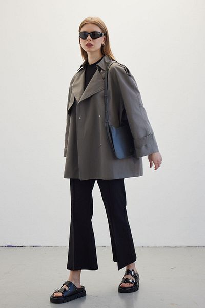 Manuka Oversize krátký trenčkot šedý