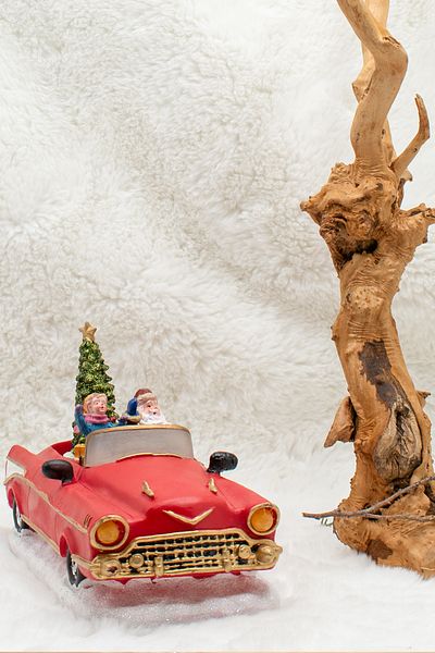 Waldern Luxury Decorative Red Car Christmas Ornament 27*17cm