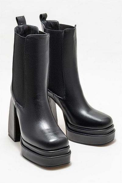 Elle Shoes بوت جلد بكعب نسائي - أسود