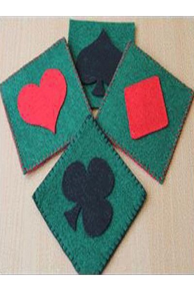 Kazanabil NACUSH PISTI SERIES FELT COASTERS WITH PLAYING CARD MOTIF 4 PIECES