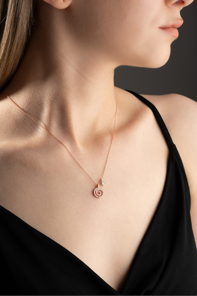 ESSARE 925 Ayar Gümüş Yaşam Sembolü Tek Taş Detaylı Kadın Kolye