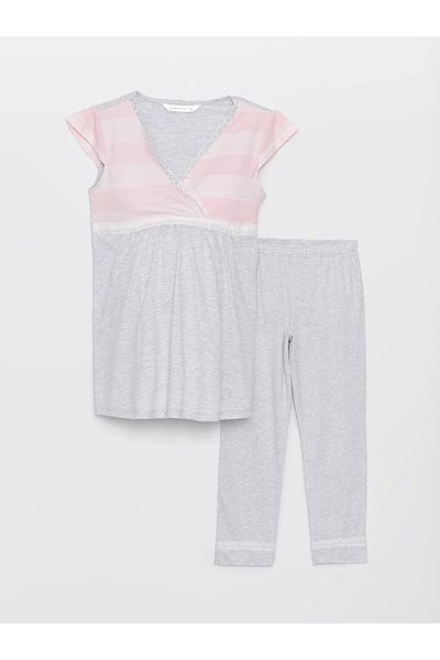 LC Waikiki LCW DREAM Maternity Pajamas Set - Double Breasted Collar and Patterned