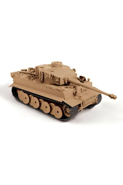 Zvezda 1/35 German Tiger I Early Production Ausf.E Plastic Tank Model Kit, Disassembled Hobby Set