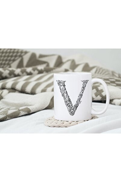 Veintitres كوب بتصميم مرخص مطبوع عليه حرف V