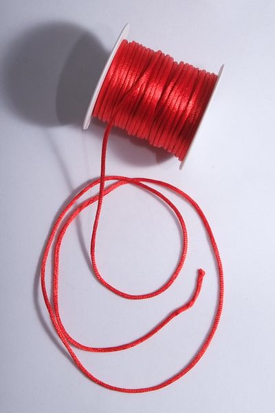 Eskişehir hobi sanat 25 Meters Red Color 2 Mm Thick Flush Rope Rat Tail Satin Rope Necklace Jewelry Design Rope