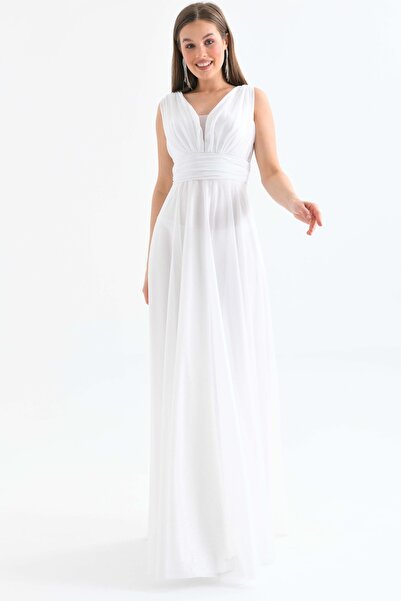 lovebox Bélelt fényes Lurex szövet kiszélesedő vágott vastag pántos maxi hosszúságú fehér plusz méretű estélyi ruha 9223