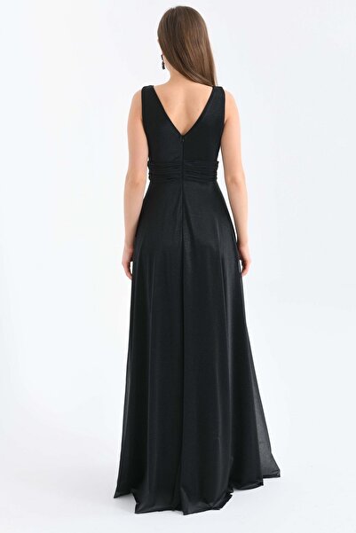 vuvutasarım Sparkling Silvery Fabric Thick Strap V-Neck Princess Cut Maxi Length Black Evening Dress 9223