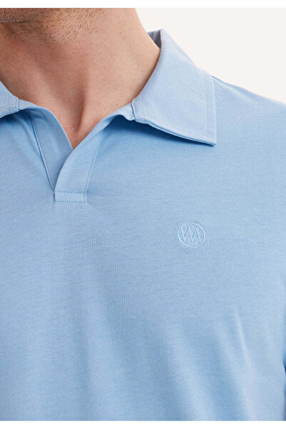 WESTMARK LONDON Ανδρικό μπλουζάκι Vital με λαιμόκοψη πόλο σε ανοιχτό μπλε χρώμα, βαμβακερό και κανονική εφαρμογή