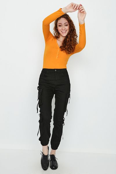 Select Moda Women's Black Pocket Detailed Cargo Pants