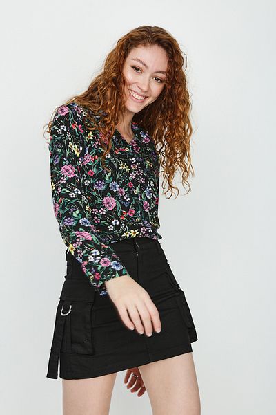 Select Moda Cămașă neagră de damă cu model floral