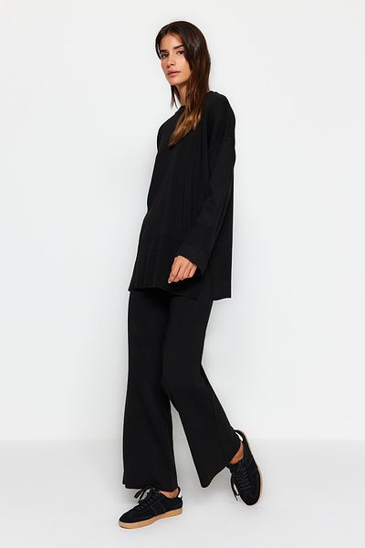 Trendyol Modest Black Comfortable Knitwear Bottom-Top Set TCTAW24US00114