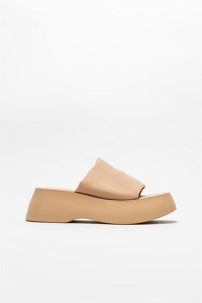Elle Shoes Beige Women's Wedge Heeled Slippers