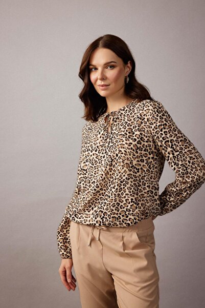 DeFacto Regular Fit Crew Neck Leoapar Μακρυμάνικη μπλούζα με σχέδιο N1809az23au