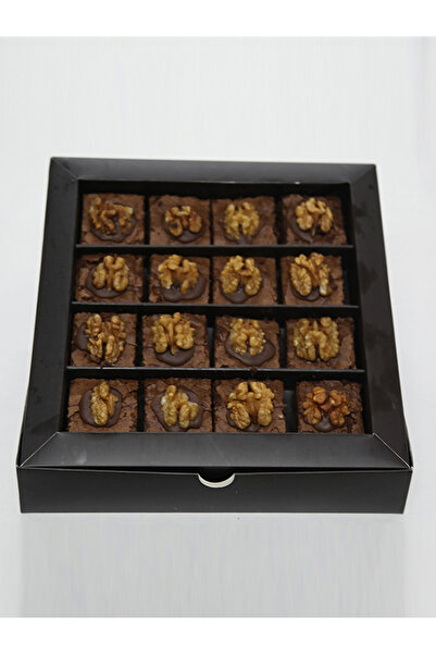 Dilek CEVİZLİ ÇİKOLATALI BROWNİE KEK