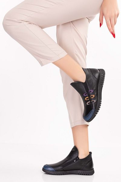 Gondol Genuine Leather Comfortable Easy Wear Daily Boots ell.7129 - Black - 40
