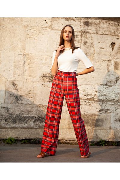 Akel Hena Pants Red Plaid