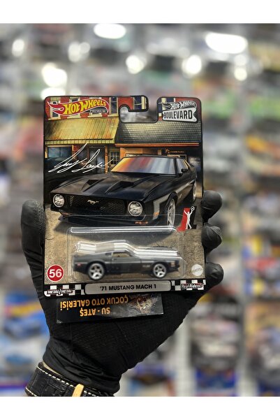 HOT WHEELS 71’Mustang Mach 1 ( 1.64 Premıum ) Mat kasa