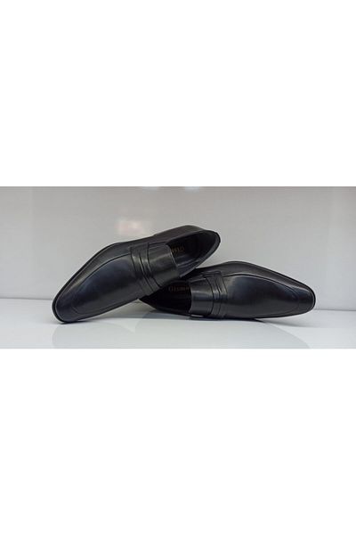 Gizmo Men's Black Classic Shoes