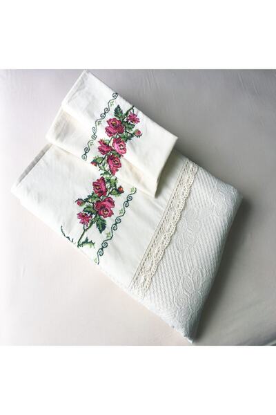Yavuz Tekstil Çift Kişilik Kanaviçe Işlemeli Pike Takımı-gül Demet Kırmızı