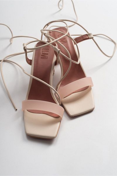 LuviShoes Dámské sandály na podpatku 801 Skin Skin