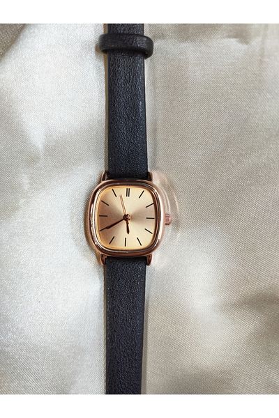 Ricardo Rose Gold Color Women's Wristwatch with Leather Cord