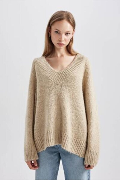 DeFacto V-Neck Oversize Knitwear Sweater