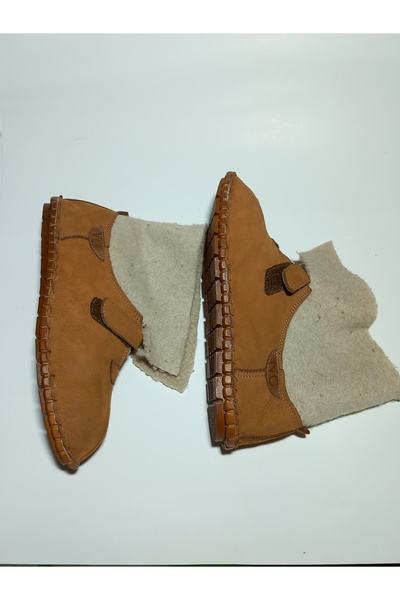 KAPAR Кожени зимни ботуши с велкро закрепване, подходящи за носене на закрито и на открито