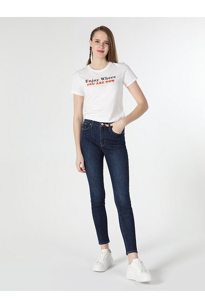 Colin's Tricou cu mânecă scurtă pentru femei, alb, cu imprimeu text, slim Fit Cl 1061905