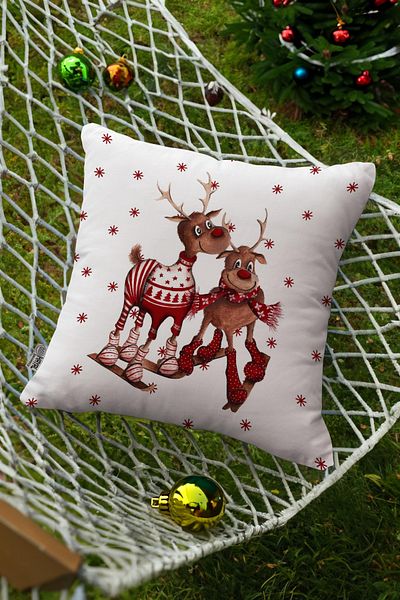 Hayal Dekoratif Christmas Deer Patterned Brown Digital Printed Decorative Pillow and Cushion Cover