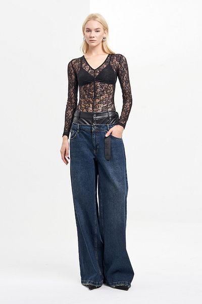 its basic Women's Denim Color Palazzo Fit Boxer Leather Belt Design Denim