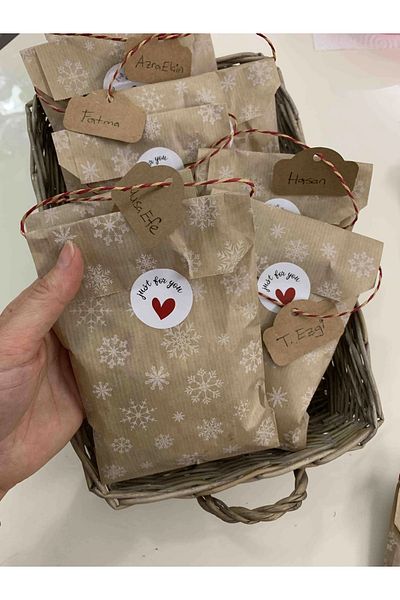 Dekals 10 Pieces 11x20 Snow Patterned Mini Size Gift Package New Year's Eve Themed Gift Packaging Paper Bag
