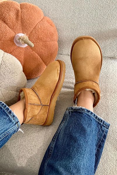 LAMİNTA Γυναικείες μπότες Mini Tan Suede με γούνα εσωτερικά