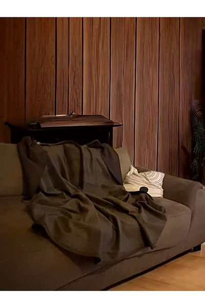 PLUSH STUDIO Кафяв текстуриран плюшен плат 100x150 см покривало за диван, домашен текстил